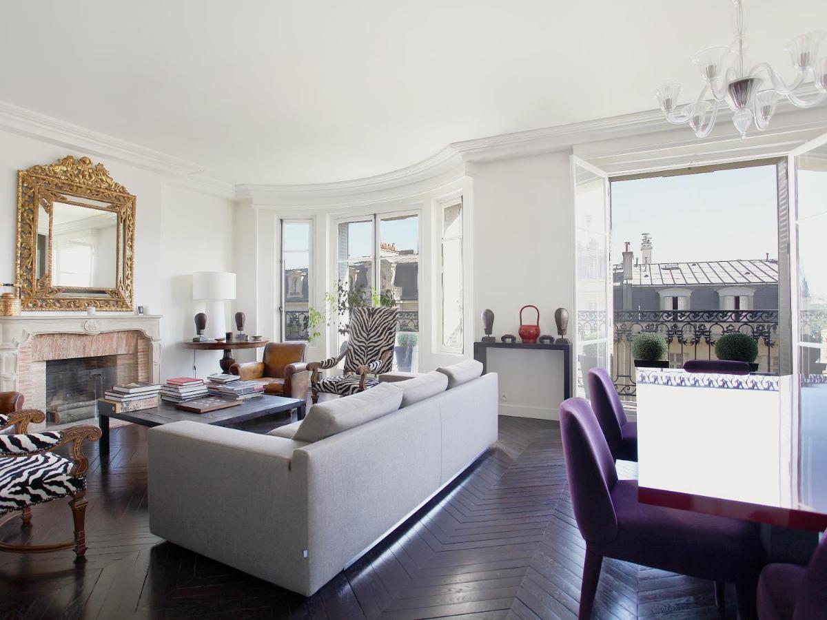 Outstanding 2 Bedrooms With A Terrific Eiffel Tower View Paris Exteriör bild
