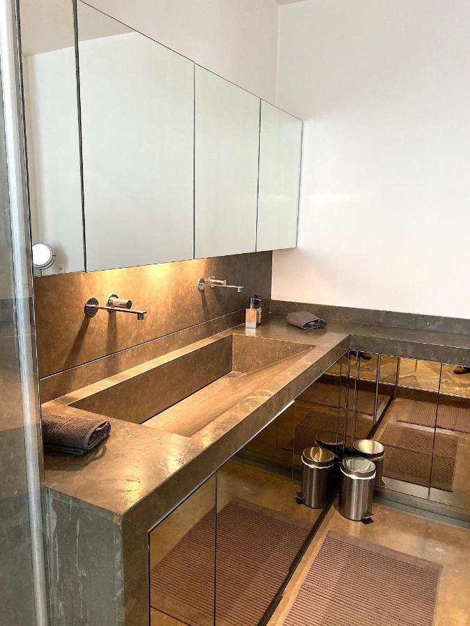Outstanding 2 Bedrooms With A Terrific Eiffel Tower View Paris Exteriör bild