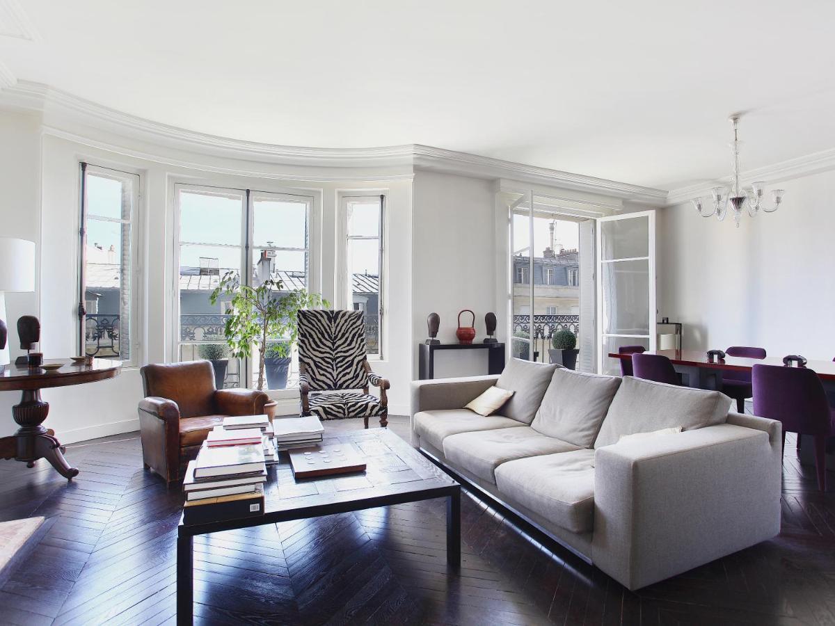 Outstanding 2 Bedrooms With A Terrific Eiffel Tower View Paris Exteriör bild